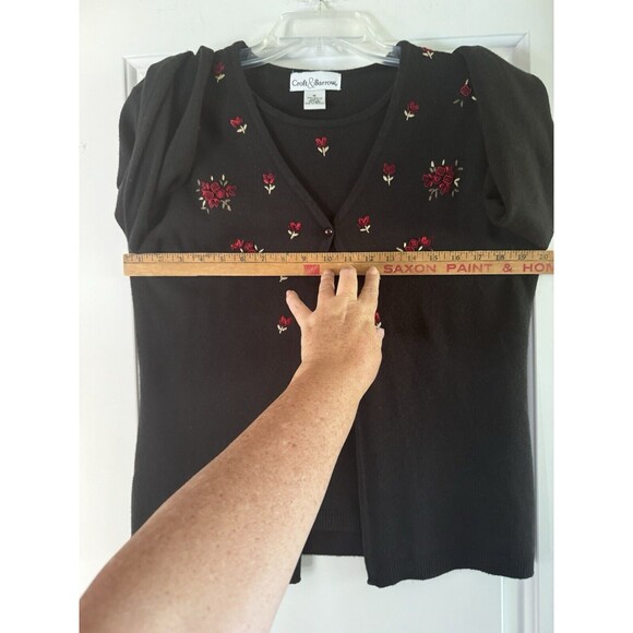 Croft Barrow Cardigan Sweater Set Women’s Size Medium Embroidered Roses Floral - Picture 4 of 6